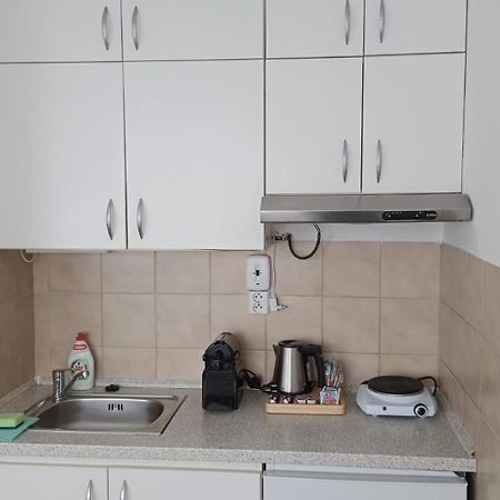 Apartmany Bryksova Prag Exteriör bild